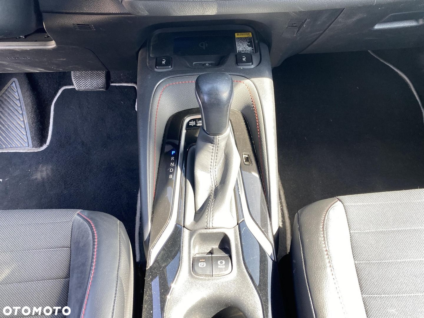 Toyota Corolla - 22