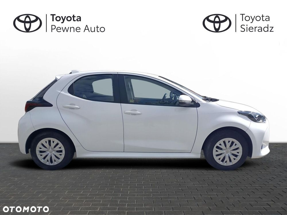Toyota Yaris - 4