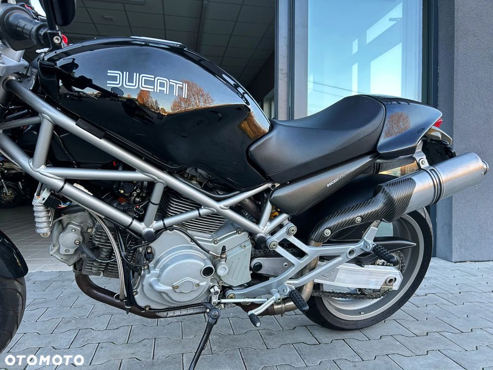 Ducati Monster - 16