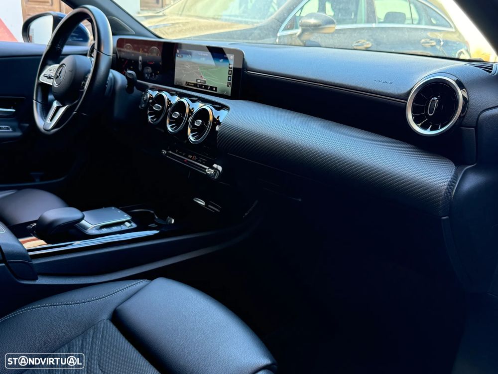 Mercedes-Benz A 180 d Style Plus Aut. - 22
