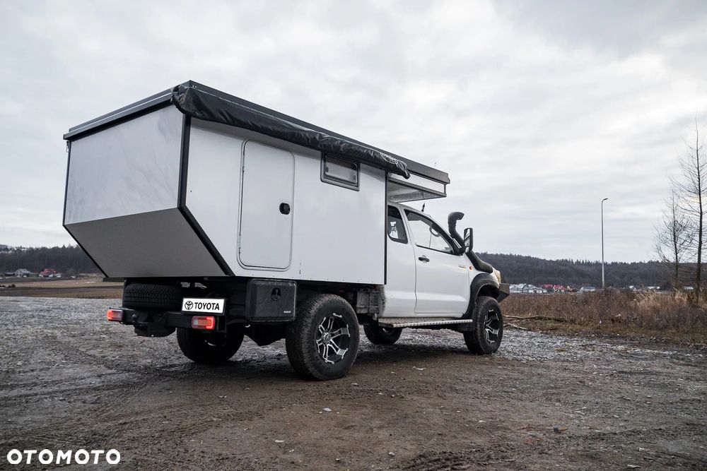 Toyota Hilux 4x4 Extra Cab - 15