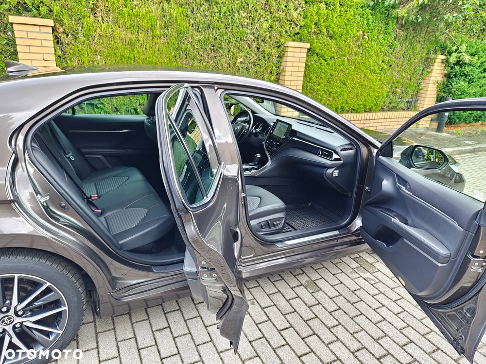 Toyota Camry 2.5 Hybrid Prestige CVT - 18