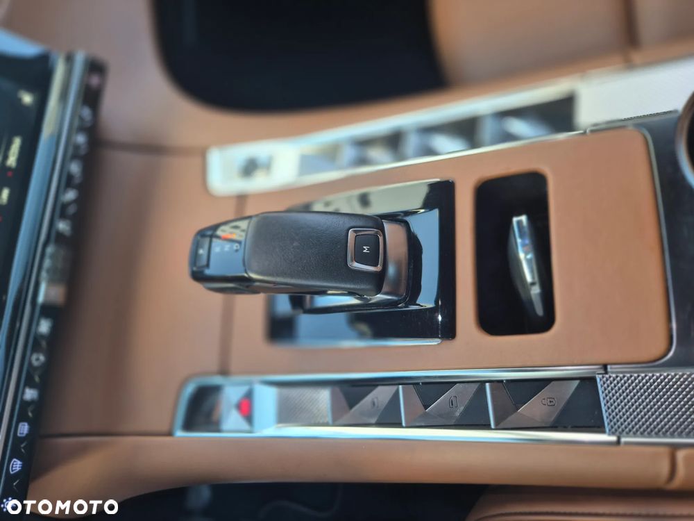 DS Automobiles DS 7 Crossback - 10