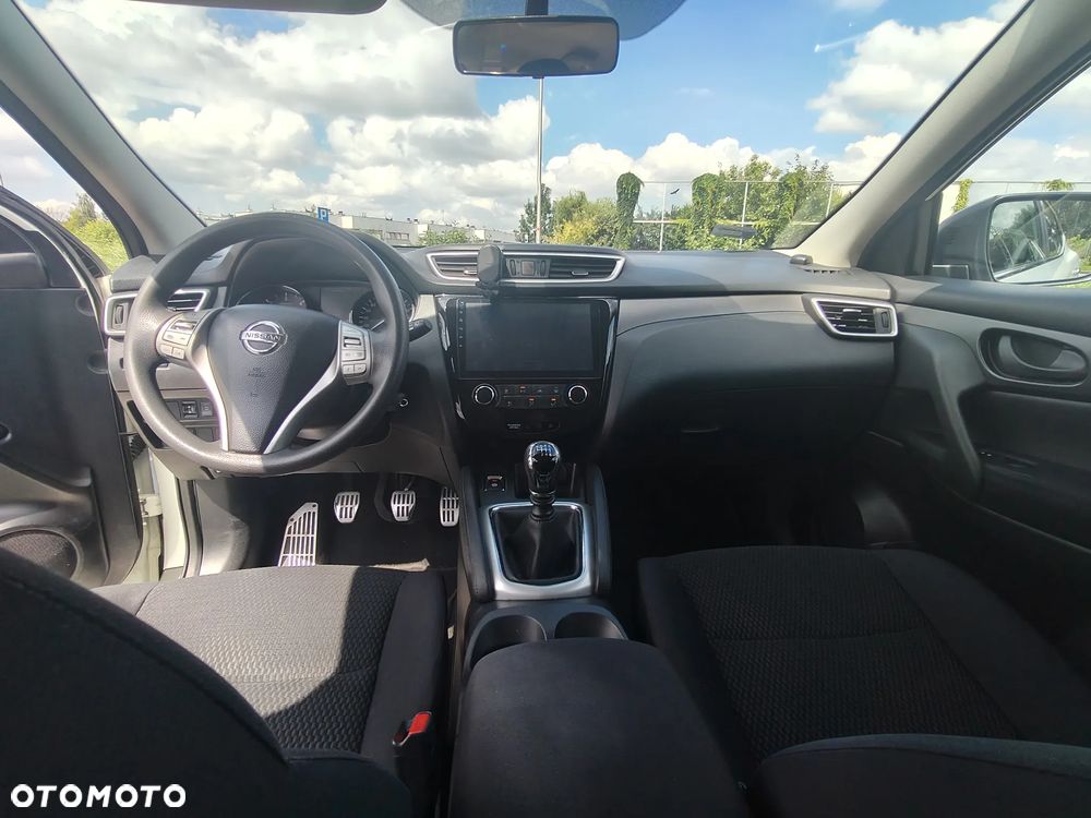 Nissan Qashqai 1.6 DCi 4x4 Visia EU6 - 8
