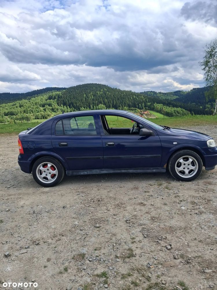 Opel Astra - 6