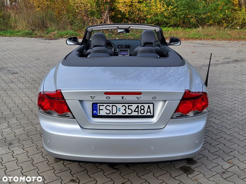 Volvo C70 2.0D Momentum - 8