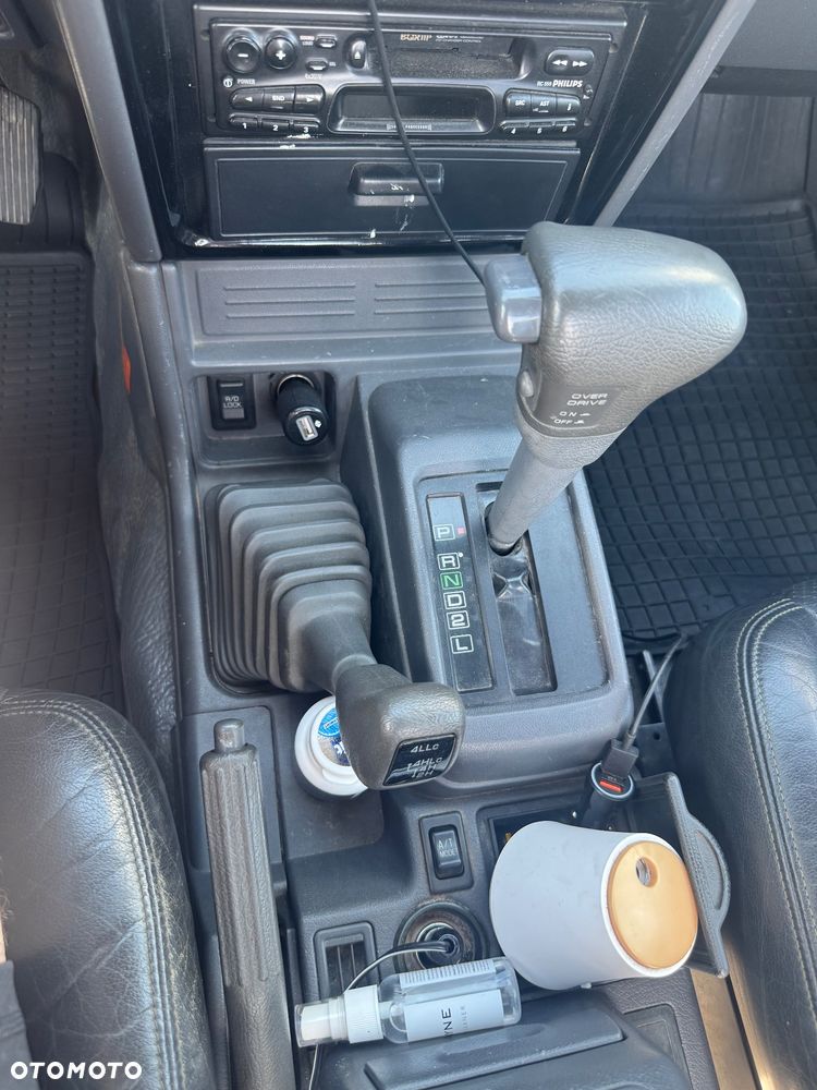Mitsubishi Pajero Sport - 24