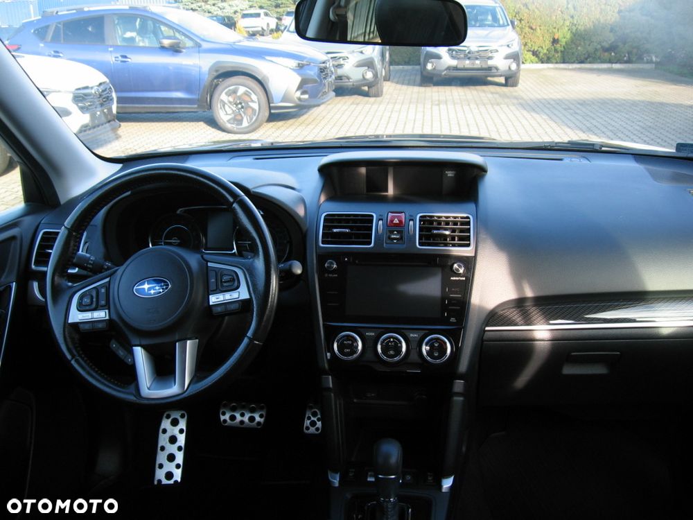 Subaru Forester 2.0 i Exclusive Special (EyeSight) Lineartronic - 6