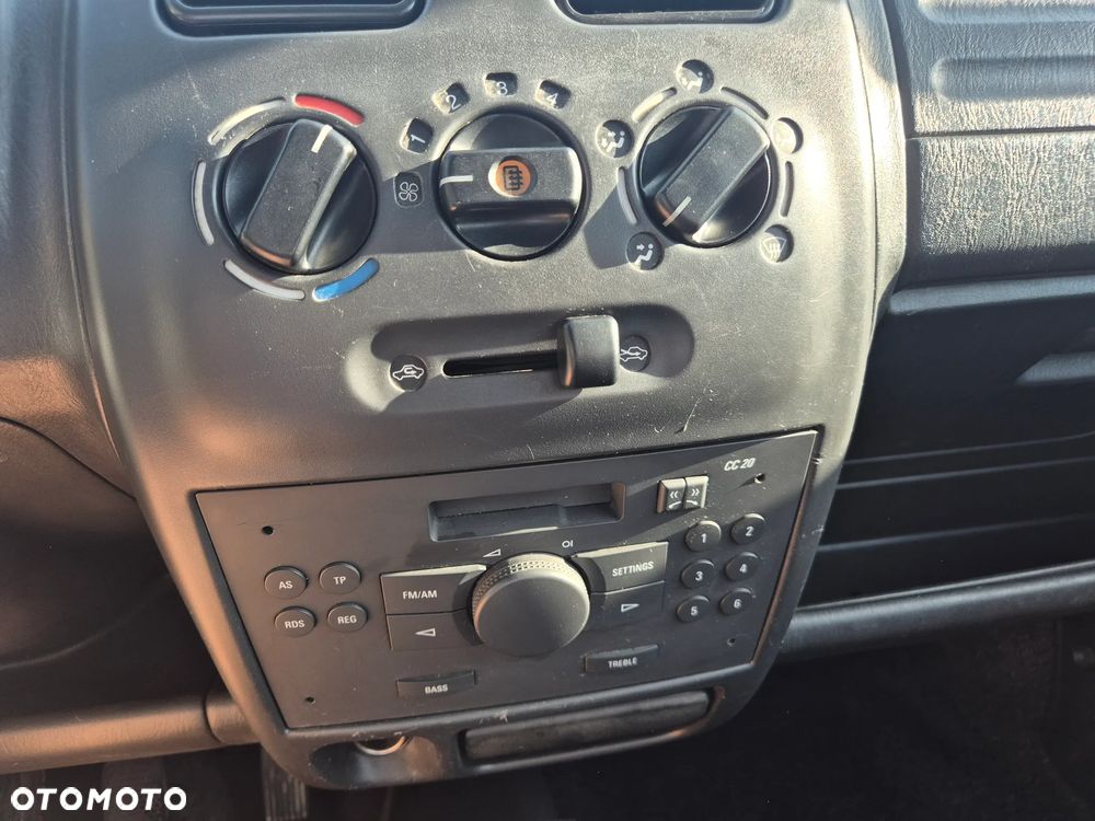 Opel Agila - 7