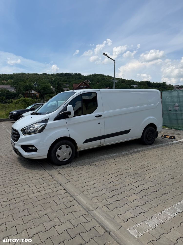 Ford Transit Custom - 11
