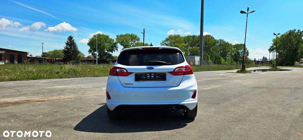 Ford Fiesta 1.1 S&S ST-LINE - 18