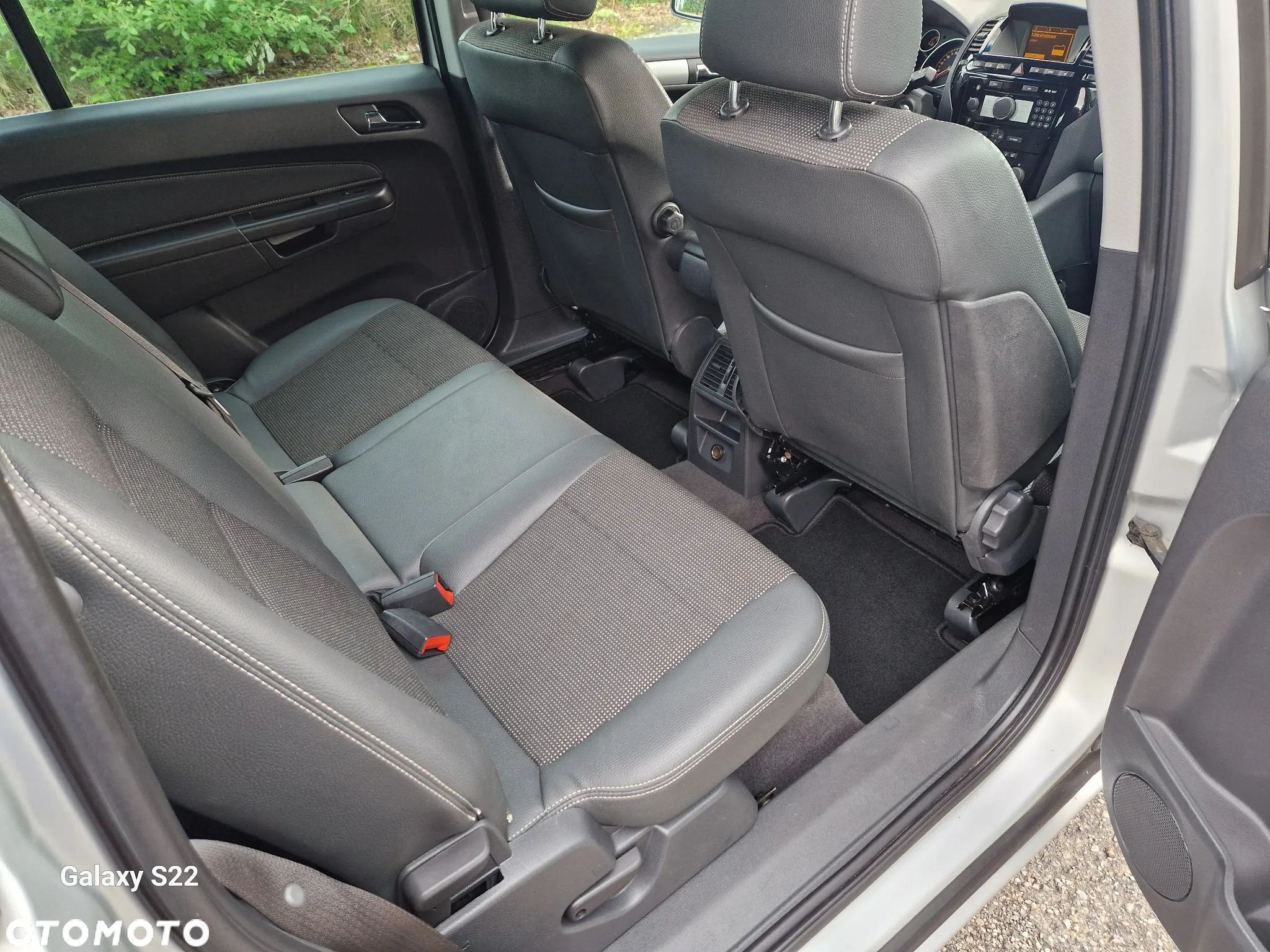Opel Zafira 1.8 Cosmo EasyTronic - 21