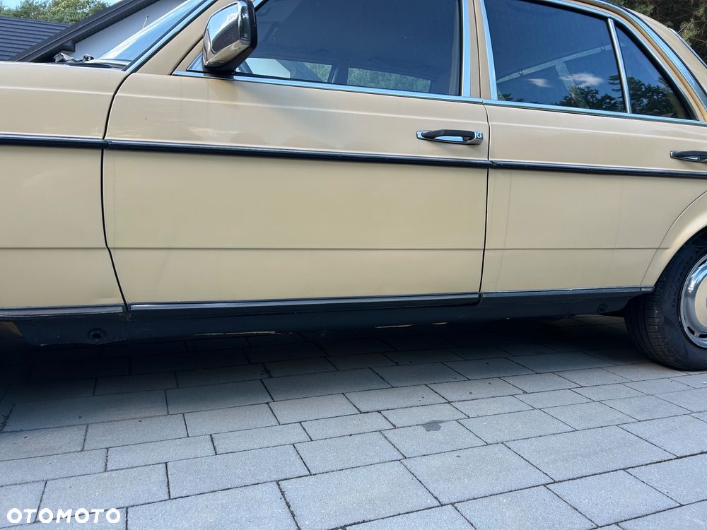 Mercedes-Benz W123 - 9