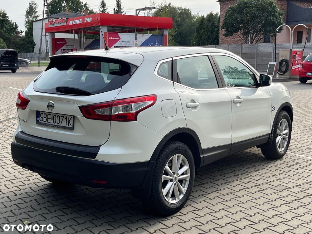Nissan Qashqai - 8