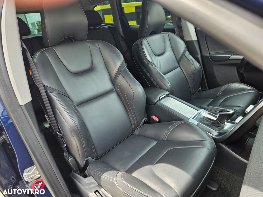 VOLVO XC60 2015 — imagine 15
