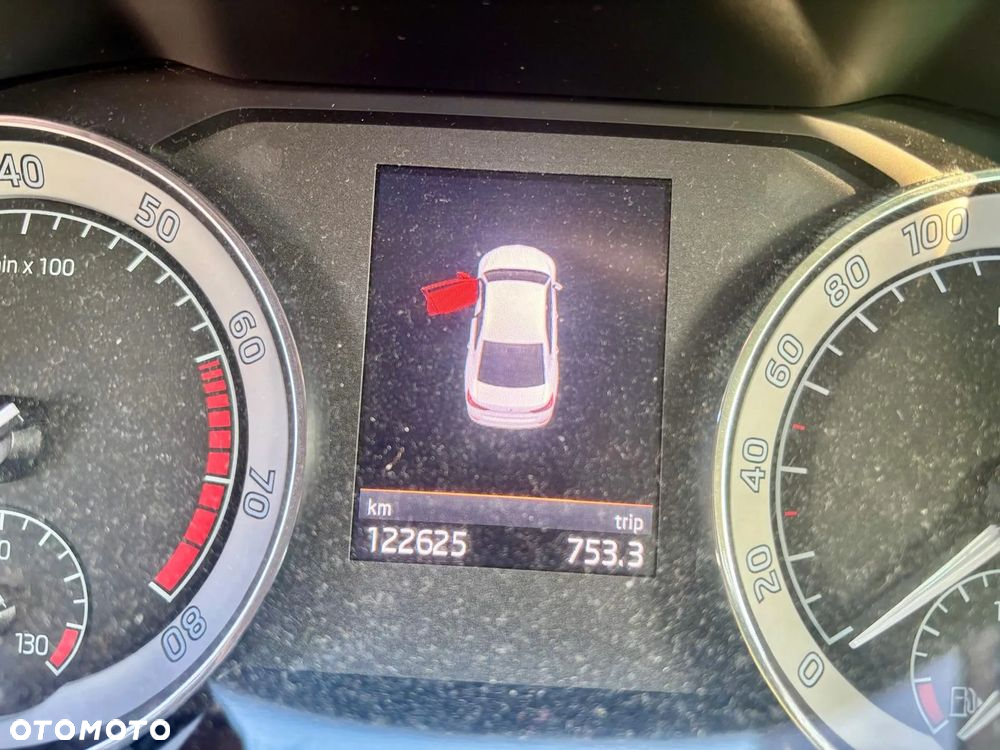 Skoda Superb 2.0 TSI 4x4 L&K DSG - 10