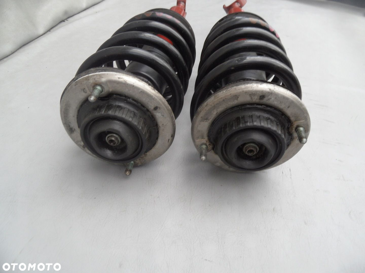 MCPERSON MCPHERSON AMORTYZATOR PRAWY LEWY PRZÓD AUDI S4 RS4 B5 - 2