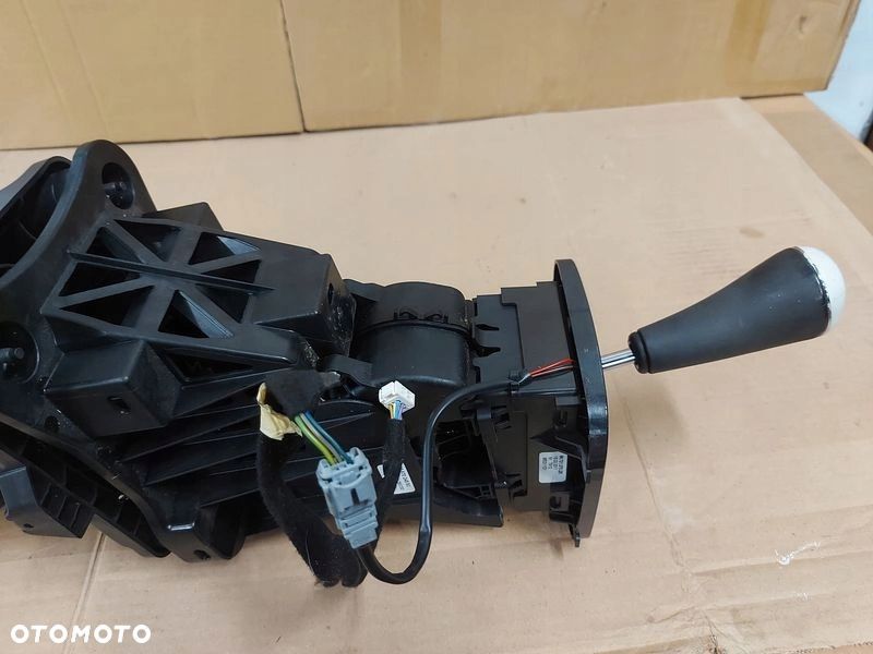 PEUGEOT 5008 1 I LEWAREK ZMIANY BIEGÓW AUTOMAT DŹWIGNIA WYBIERAK 9687024580 - 9