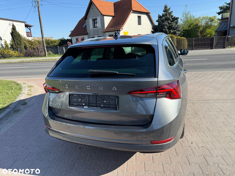 Skoda Octavia 1.5 TSI Clever - 7