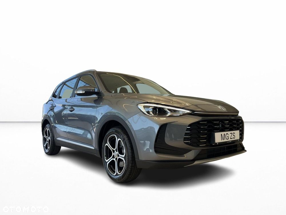 MG ZS Hybrid+ - 26