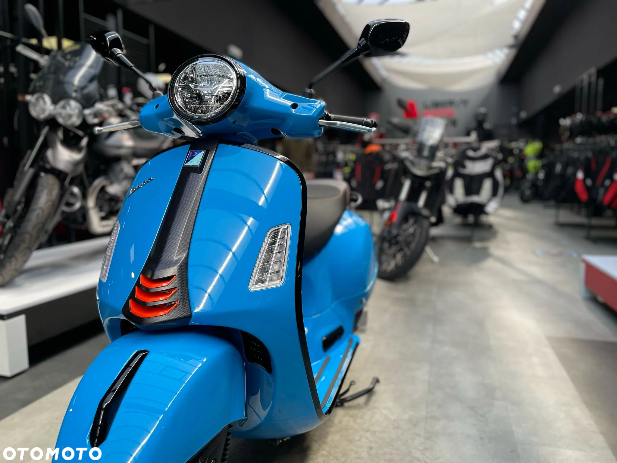 Vespa GTS - 11