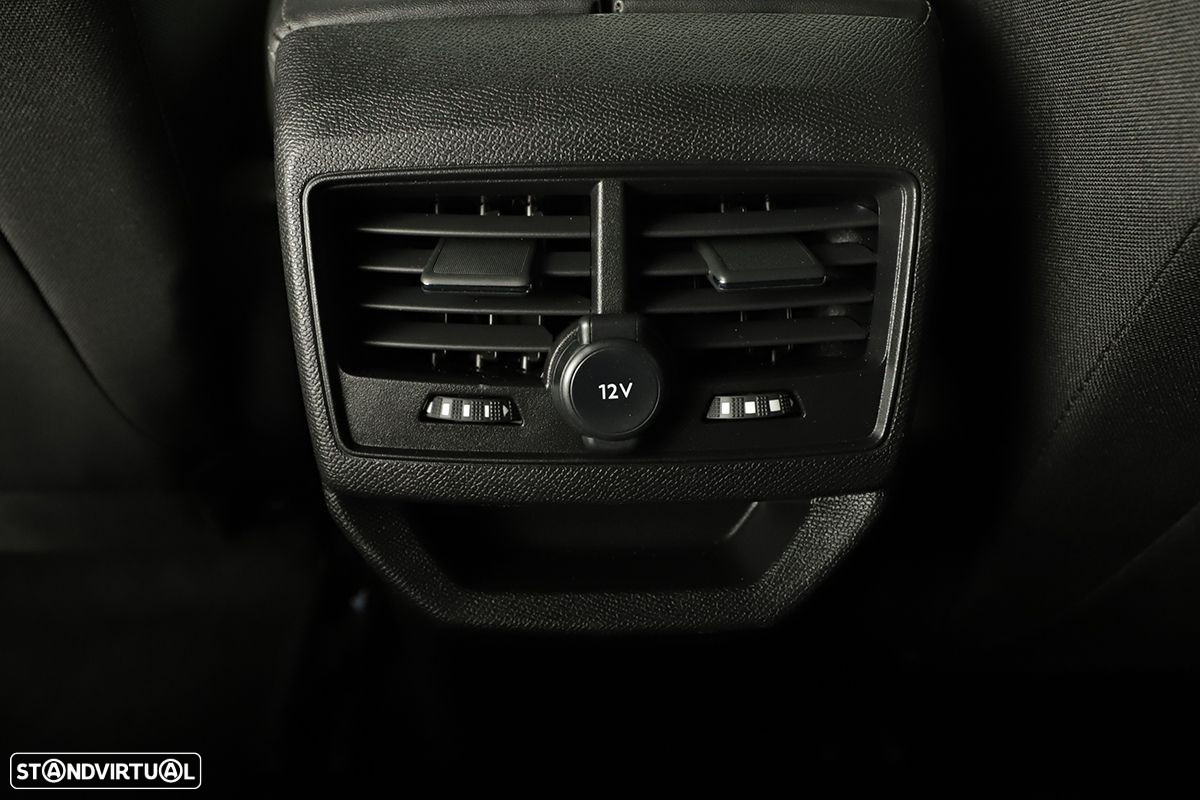 Peugeot 3008 1.2 PureTech Allure Pack - 24
