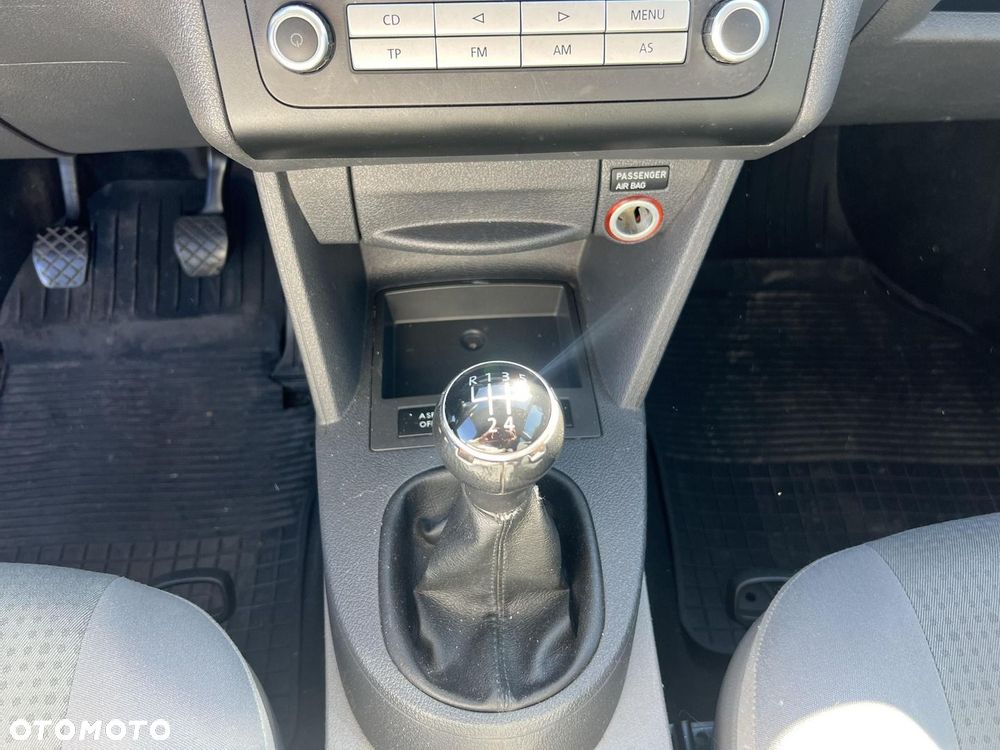 Volkswagen Caddy - 22