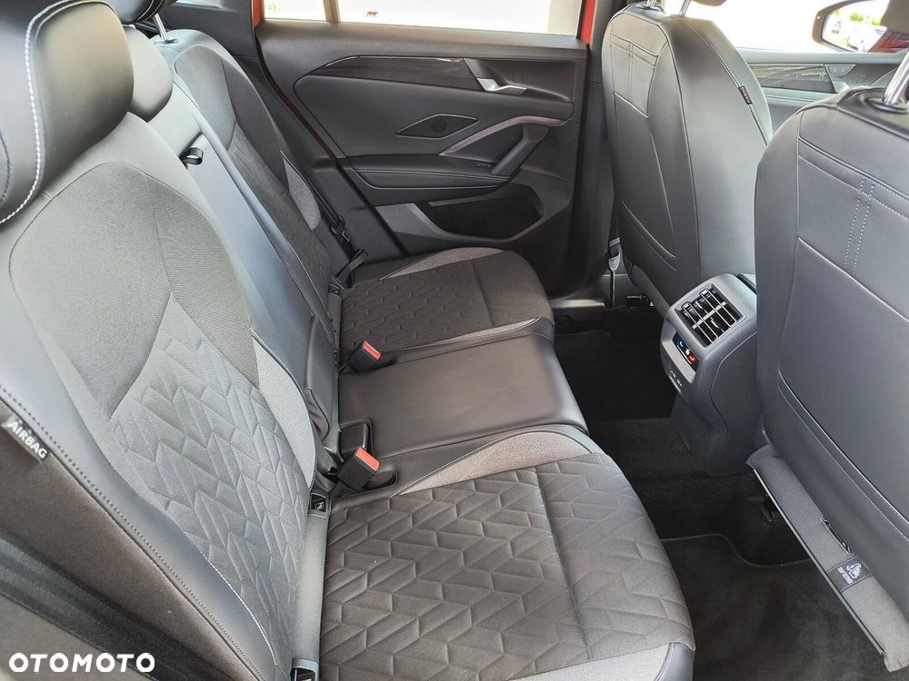 Volkswagen Tiguan - 15