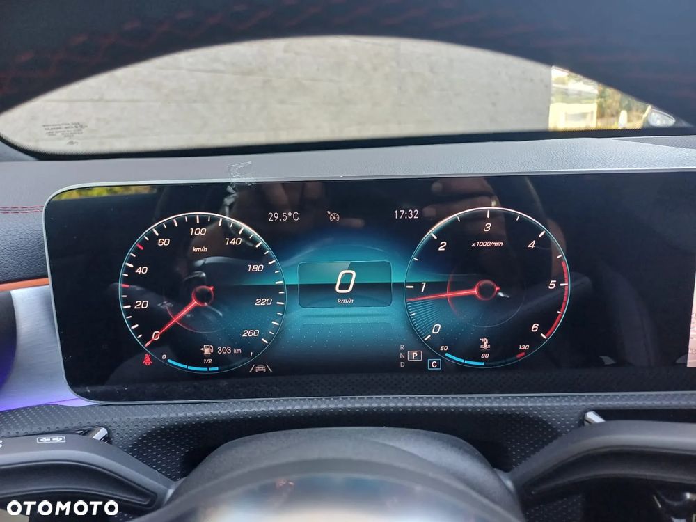 Mercedes-Benz CLA 200 d Shooting Brake 8G-DCT Edition AMG Line - 32