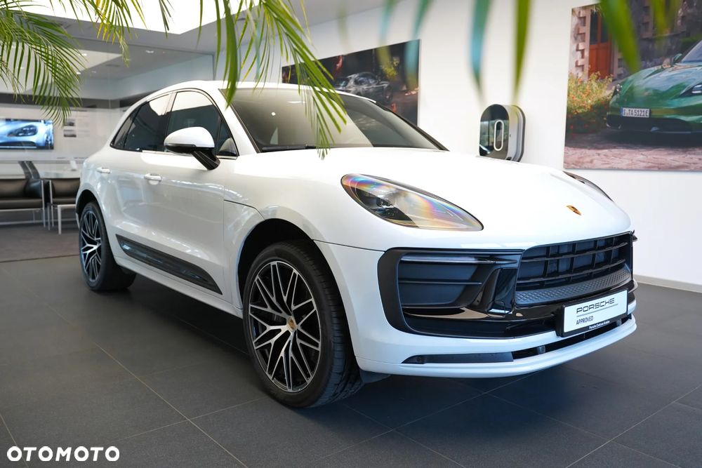 Porsche Macan Standard - 36
