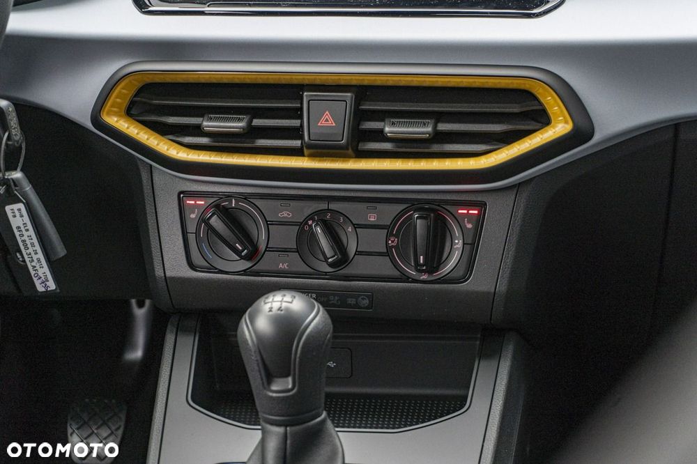 Seat Ibiza - 22