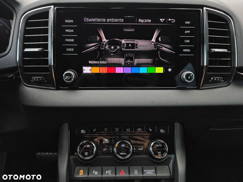 Skoda Karoq 1.5 TSI ACT 4x2 Style DSG - 25