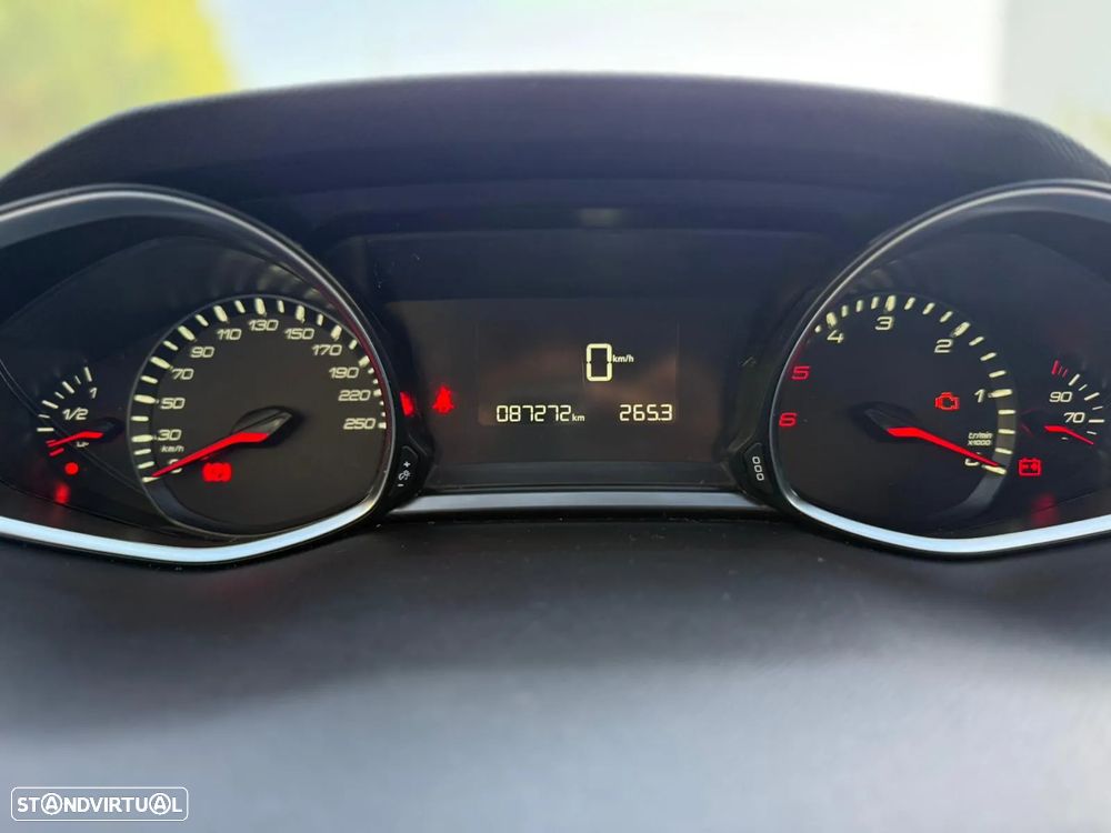 Peugeot 308 - 9
