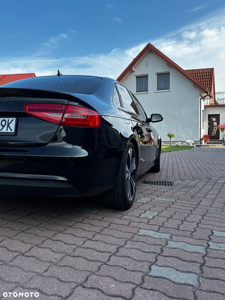 Audi A4 Limousine 2.0 TDI - 5