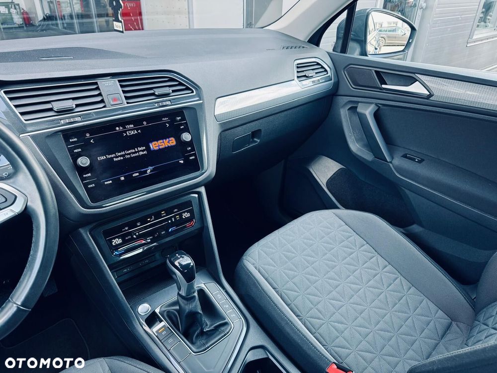 Volkswagen Tiguan 1.5 TSI EVO Life DSG - 23