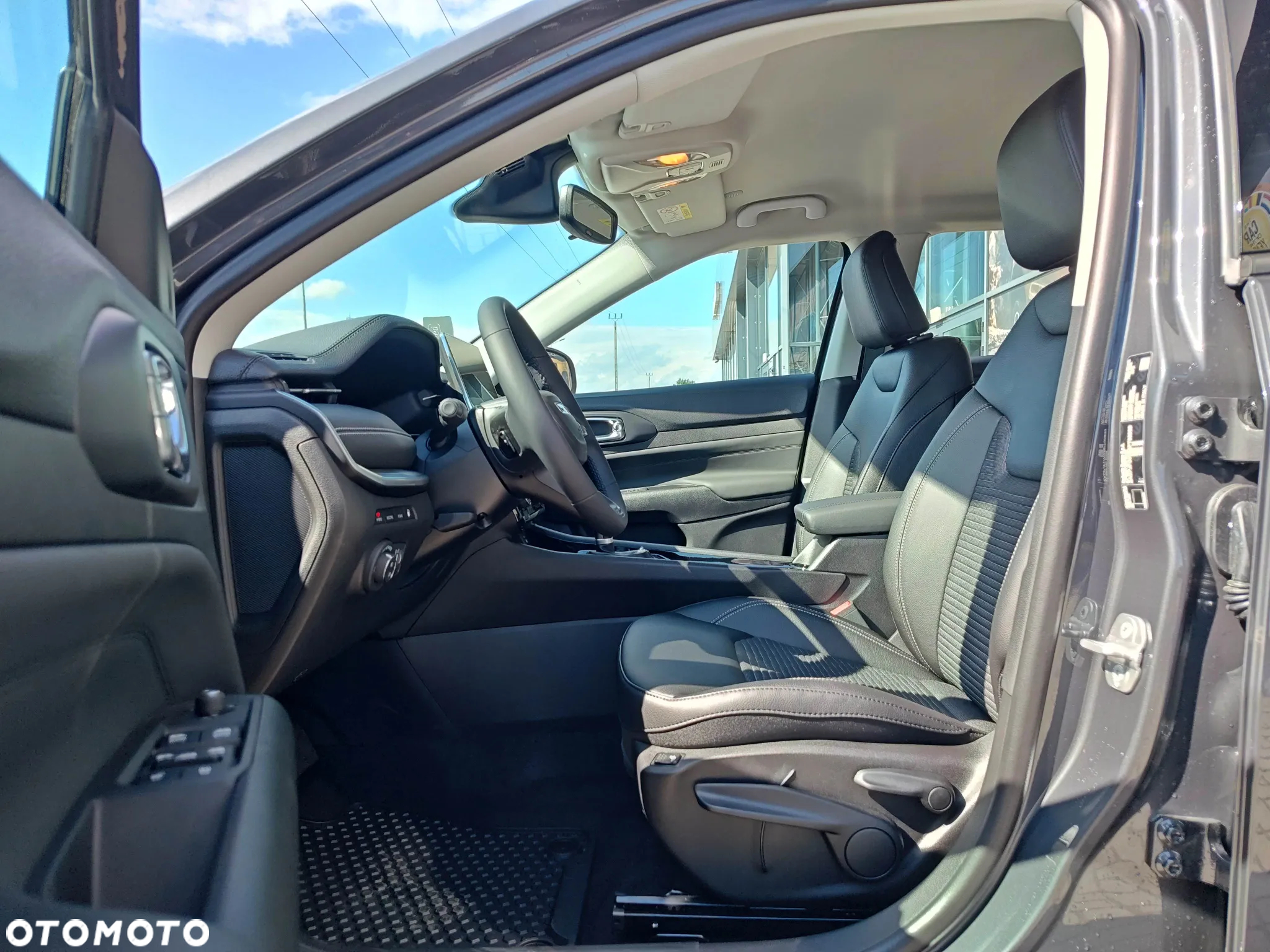 Jeep Compass - 9