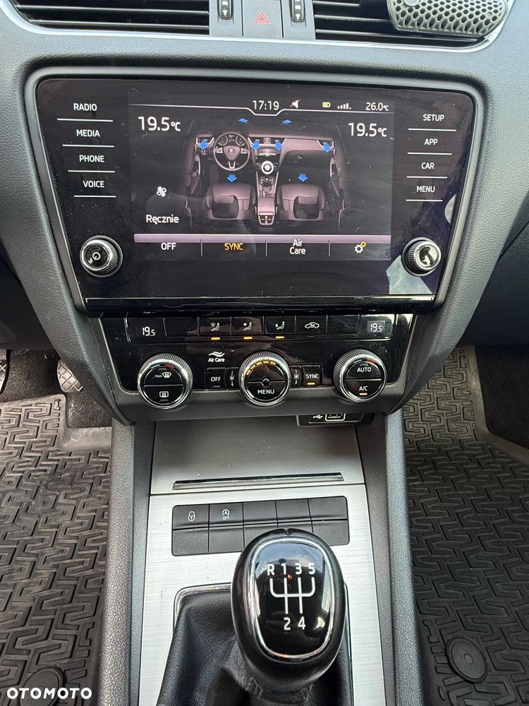 Skoda Octavia 1.6 TDI Ambition - 24