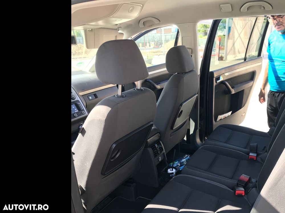 Volkswagen Touran 2.0 TDI Comfortline - 5