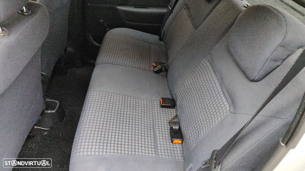 Opel Agila 1.3 CDTi Enjoy - 4
