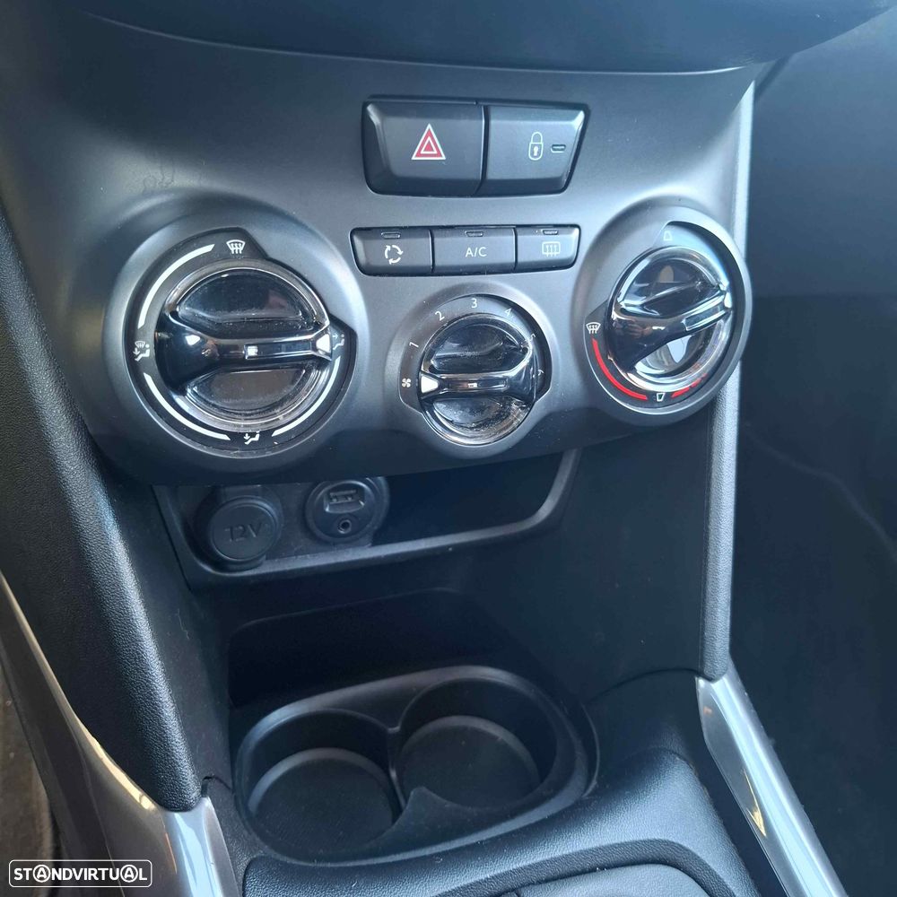 Peugeot 2008 - 22