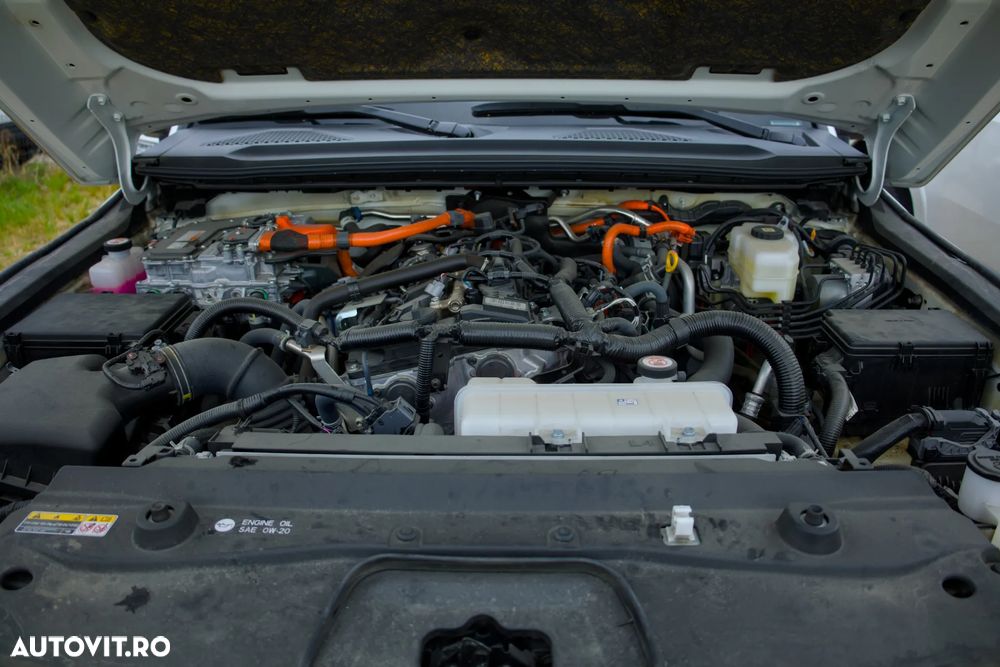 Toyota Land Cruiser - 31