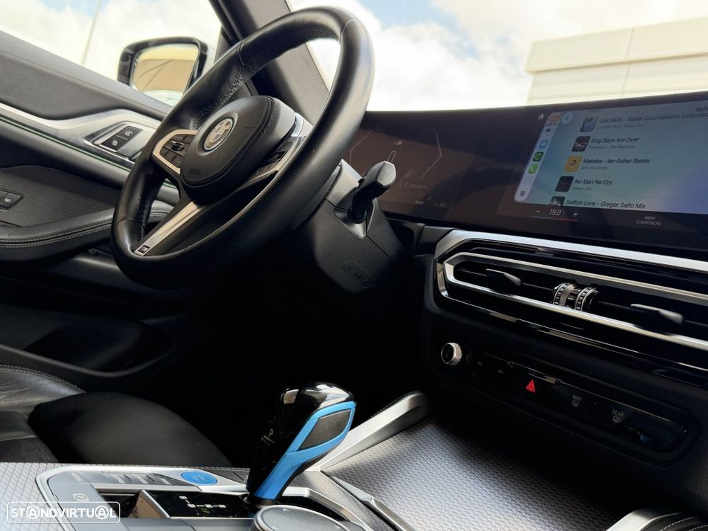 BMW i4 eDrive40 Pack Desportivo M — fotografia 20