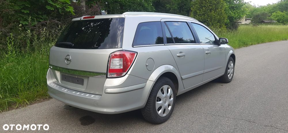 Opel Astra 1.6 Caravan - 7