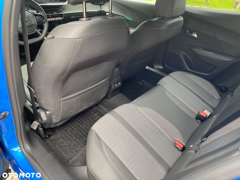Peugeot 2008 1.2 PureTech GT Line S&S EAT8 - 14