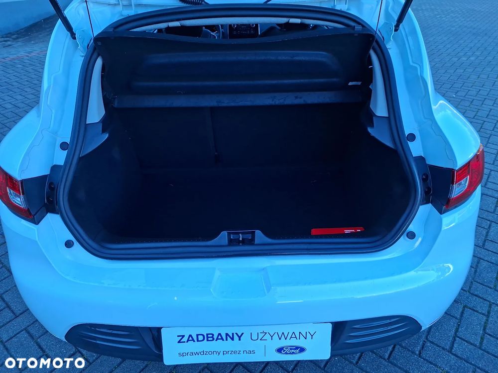 Renault Clio IV 16-20 - 12