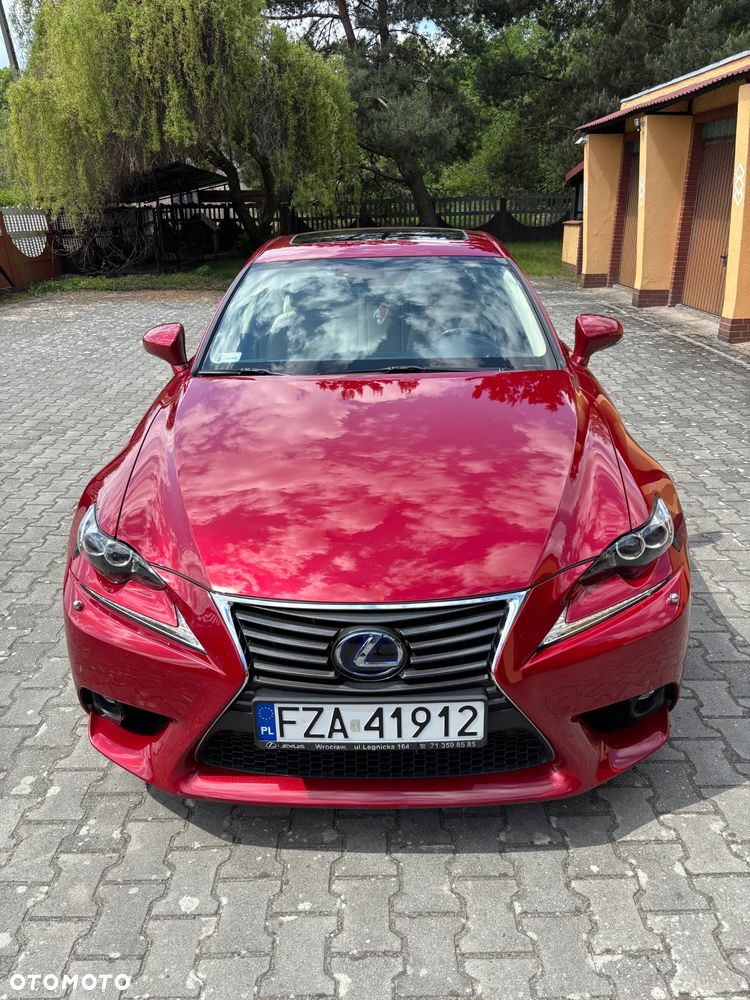 Lexus IS - 2