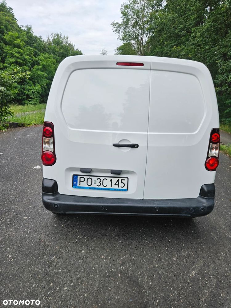 Peugeot Partner - 13