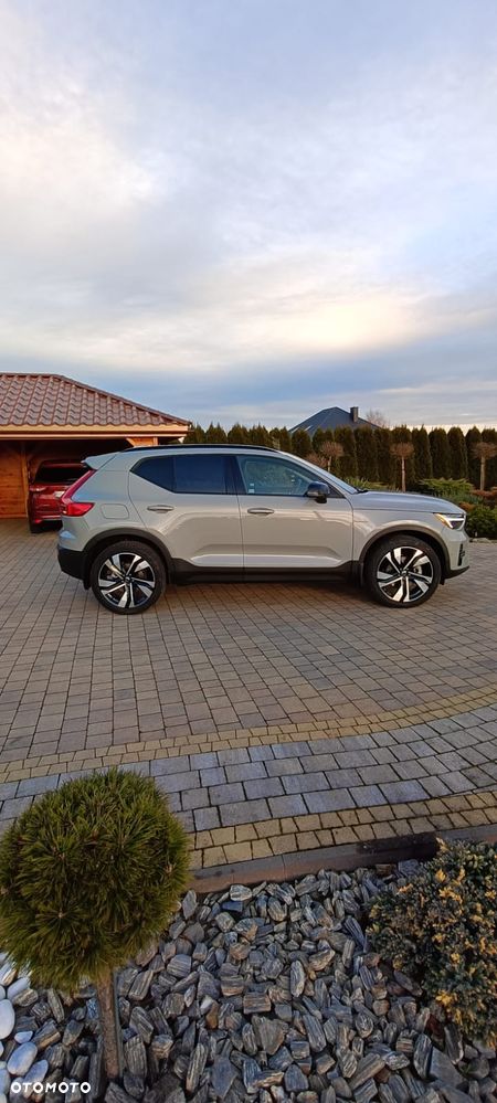 Volvo XC 40 - 3