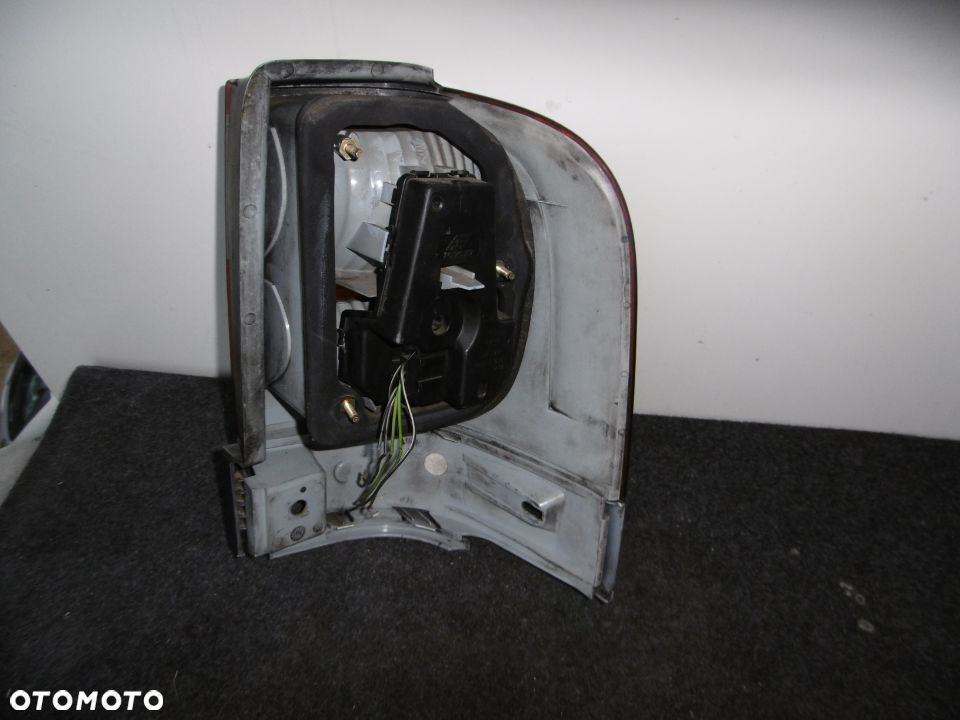 Lampa tył lewa VW GALAXY HELLA EUROPA - 2