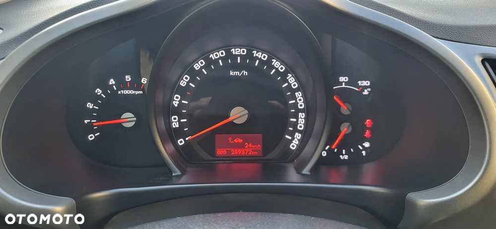 Kia Sportage 1.7 CRDI L 2WD - 11